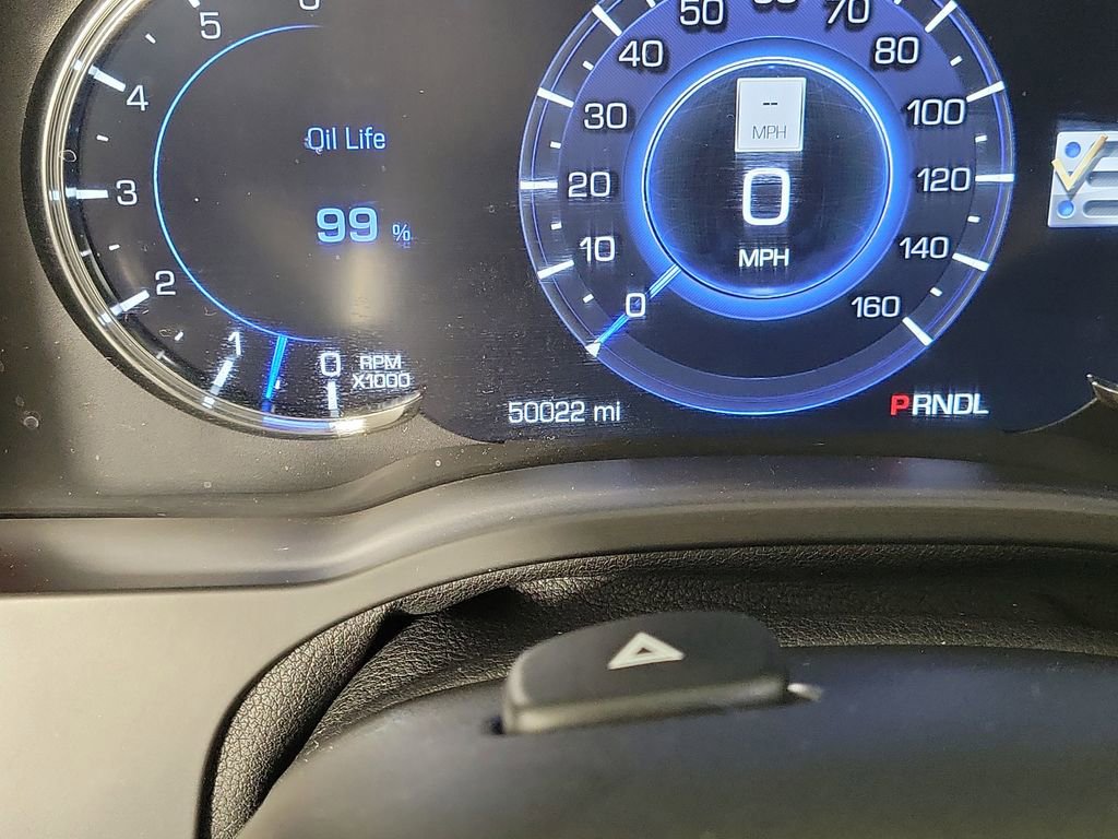 Used 2020 Cadillac Escalade Luxury w/ LPO, Radiant Package image 25