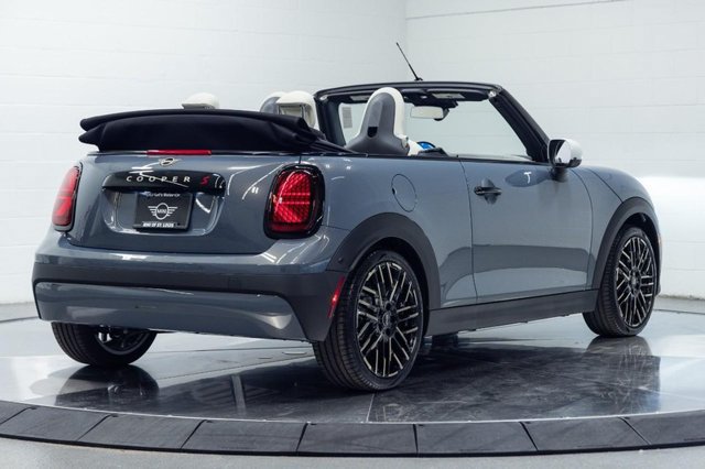 Certified 2026 MINI Cooper S FWD image 9