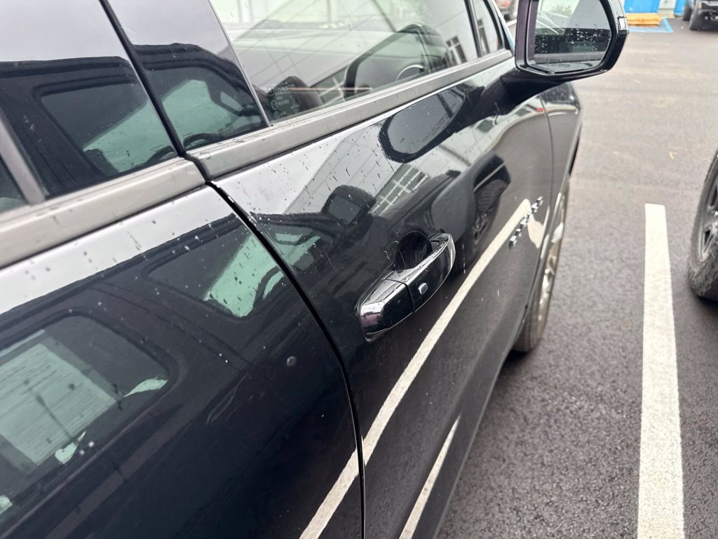 Used 2019 Chevrolet Blazer LT FWD image 24