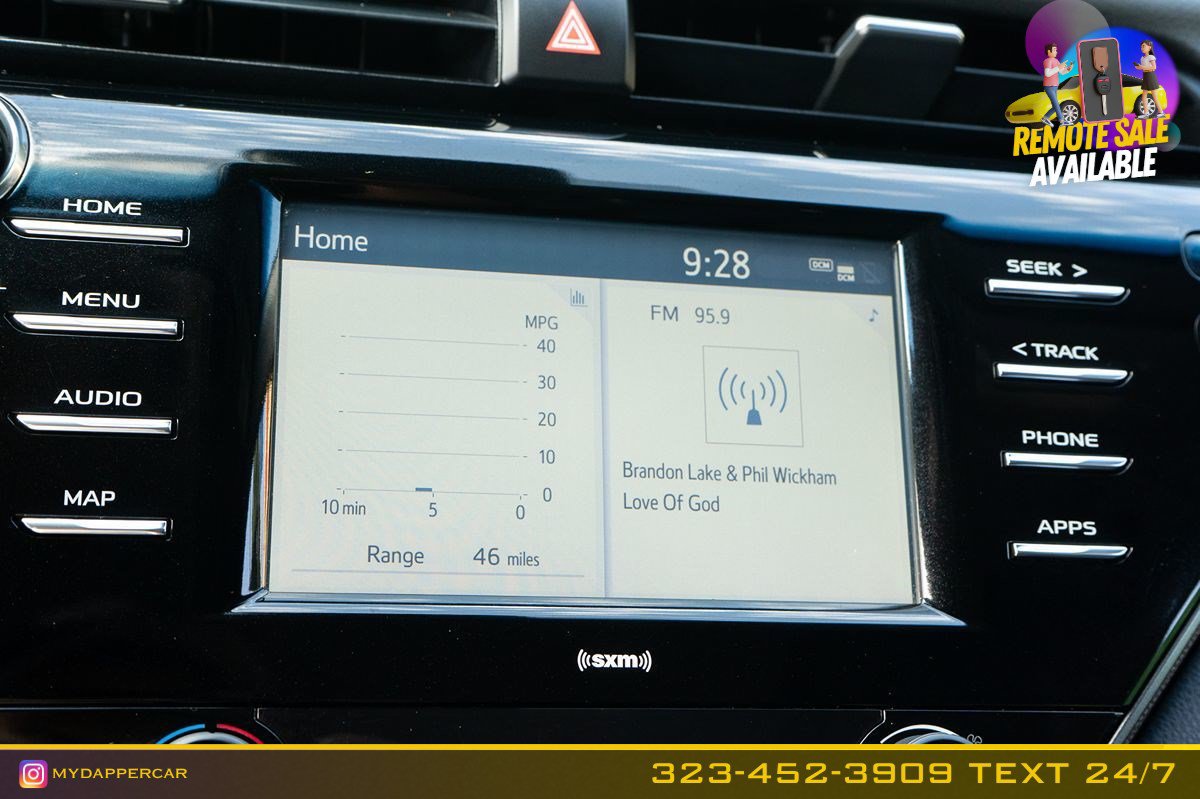 Used 2020 Toyota Camry SE FWD image 26