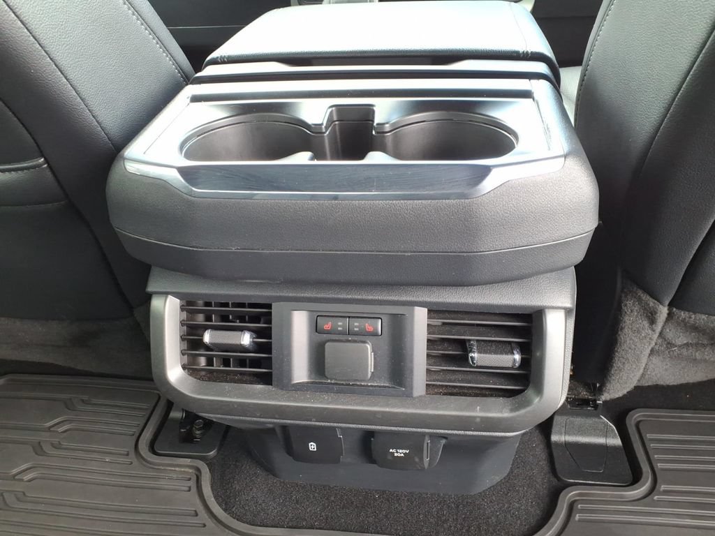 Used 2024 Ford F150 Lariat w/ Equipment Group 502A High AWD/4WD image 17