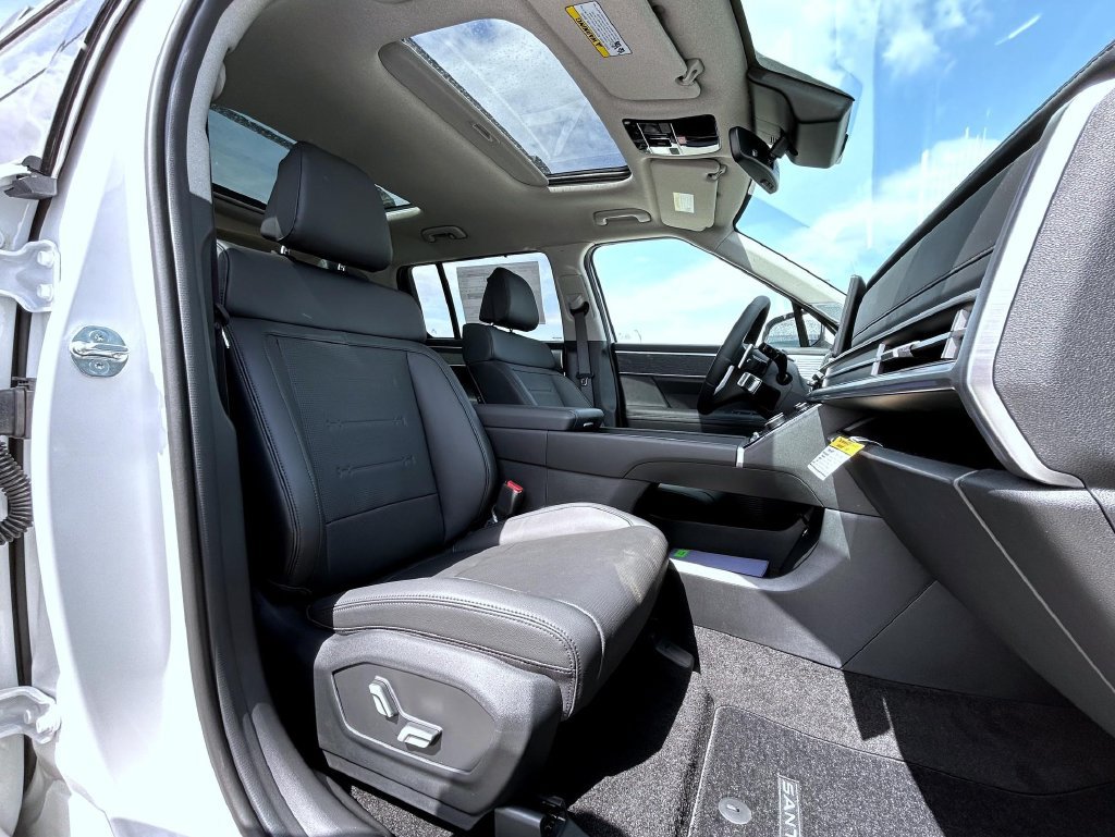New 2026 Hyundai Santa Fe Limited AWD/4WD image 15