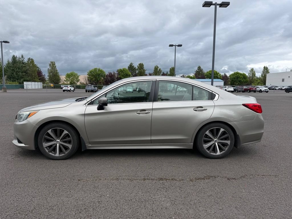 Used 2015 Subaru Legacy 2.5i Limited AWD/4WD image 4