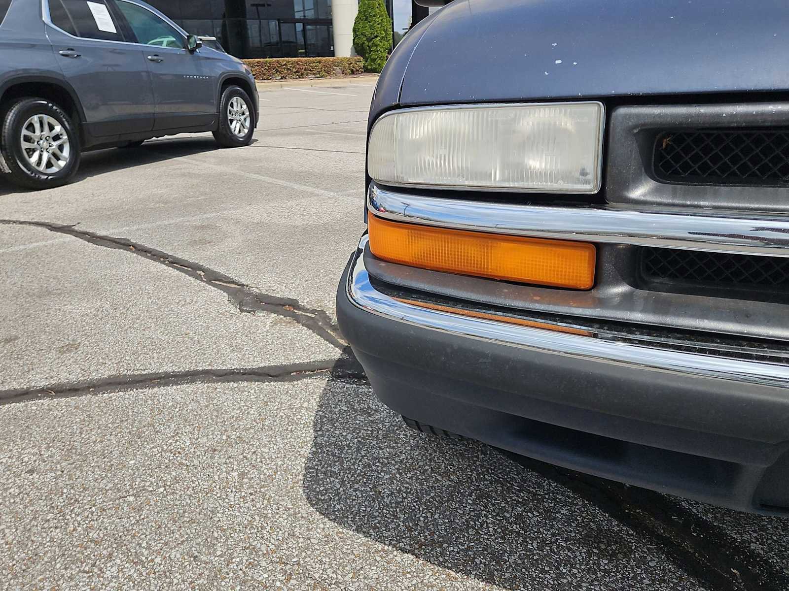 Used 2000 Chevrolet Blazer LS w/ LS Preferred Equipment Group image 11