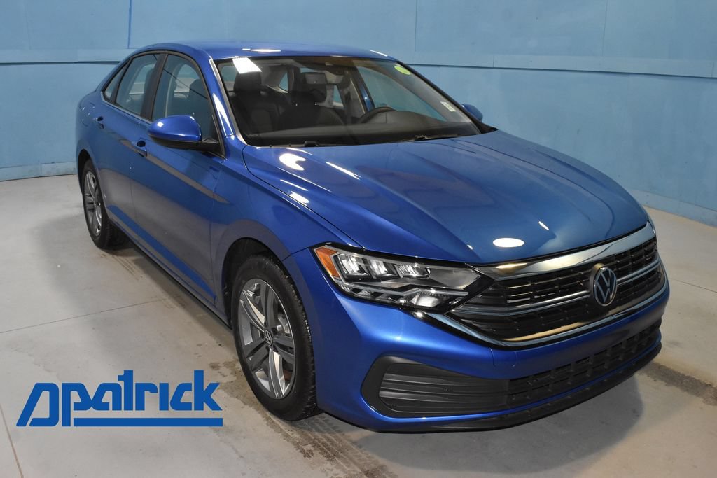 Used 2024 Volkswagen Jetta SE