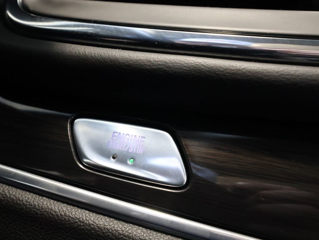 Used 2021 Buick Enclave Essence w/ Sound and Sites Package image 20