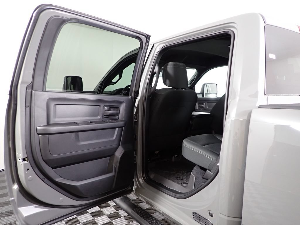 New 2026 RAM 2500 Warlock AWD/4WD image 28