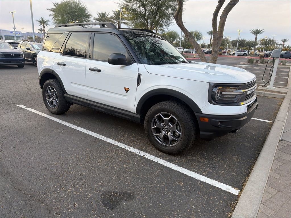 Used 2023 Ford Bronco Sport Badlands image 3