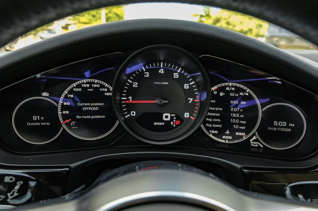 Used 2019 Porsche Panamera 4 AWD/4WD image 19