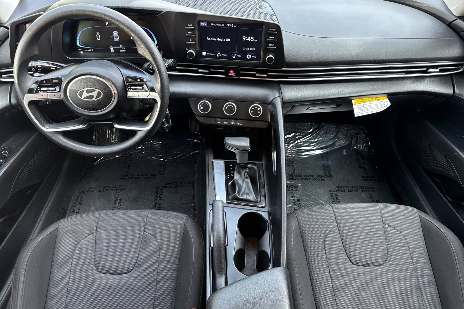 Used 2024 Hyundai Elantra SE FWD image 13