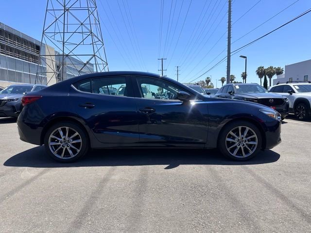 Used 2018 MAZDA MAZDA3 Touring FWD image 31