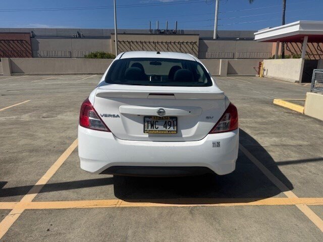 Used 2019 Nissan Versa SV FWD image 5