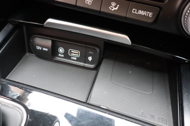 Used 2019 Kia Stinger Premium AWD/4WD image 24