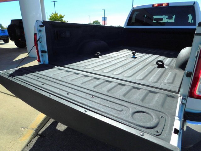 Used 2024 RAM 3500 Big Horn image 32