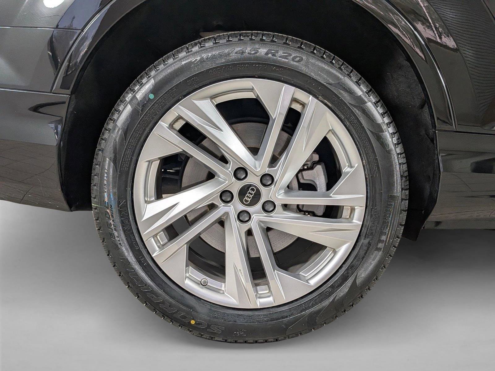 Used 2023 Audi Q7 3.0T Premium Plus w/ Premium Plus Package AWD/4WD image 21