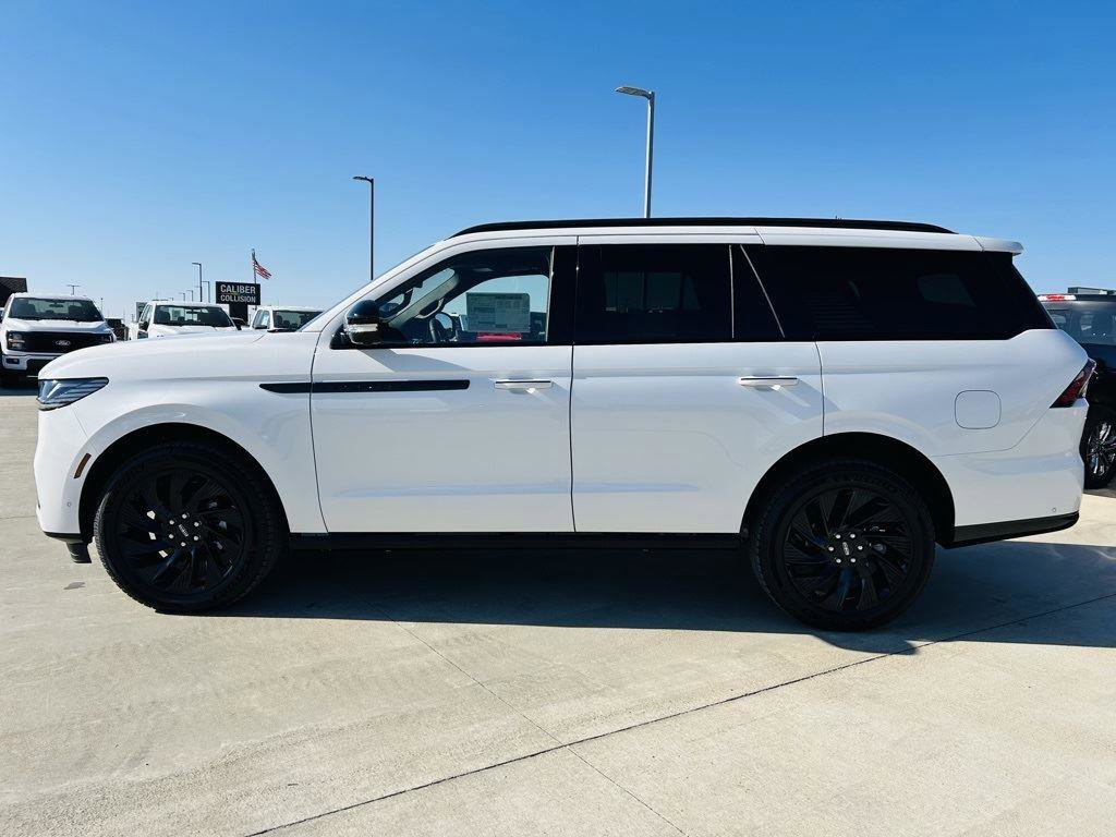 New 2025 Lincoln Navigator Reserve w/ Jet Appearance Package image 50