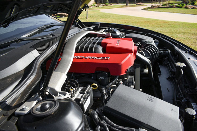 Used 2014 Chevrolet Camaro ZL1 image 19