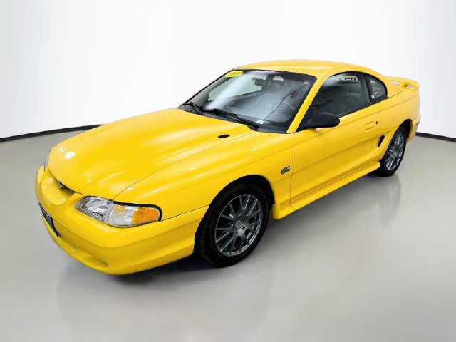 Used 1995 Ford Mustang GT RWD image 3