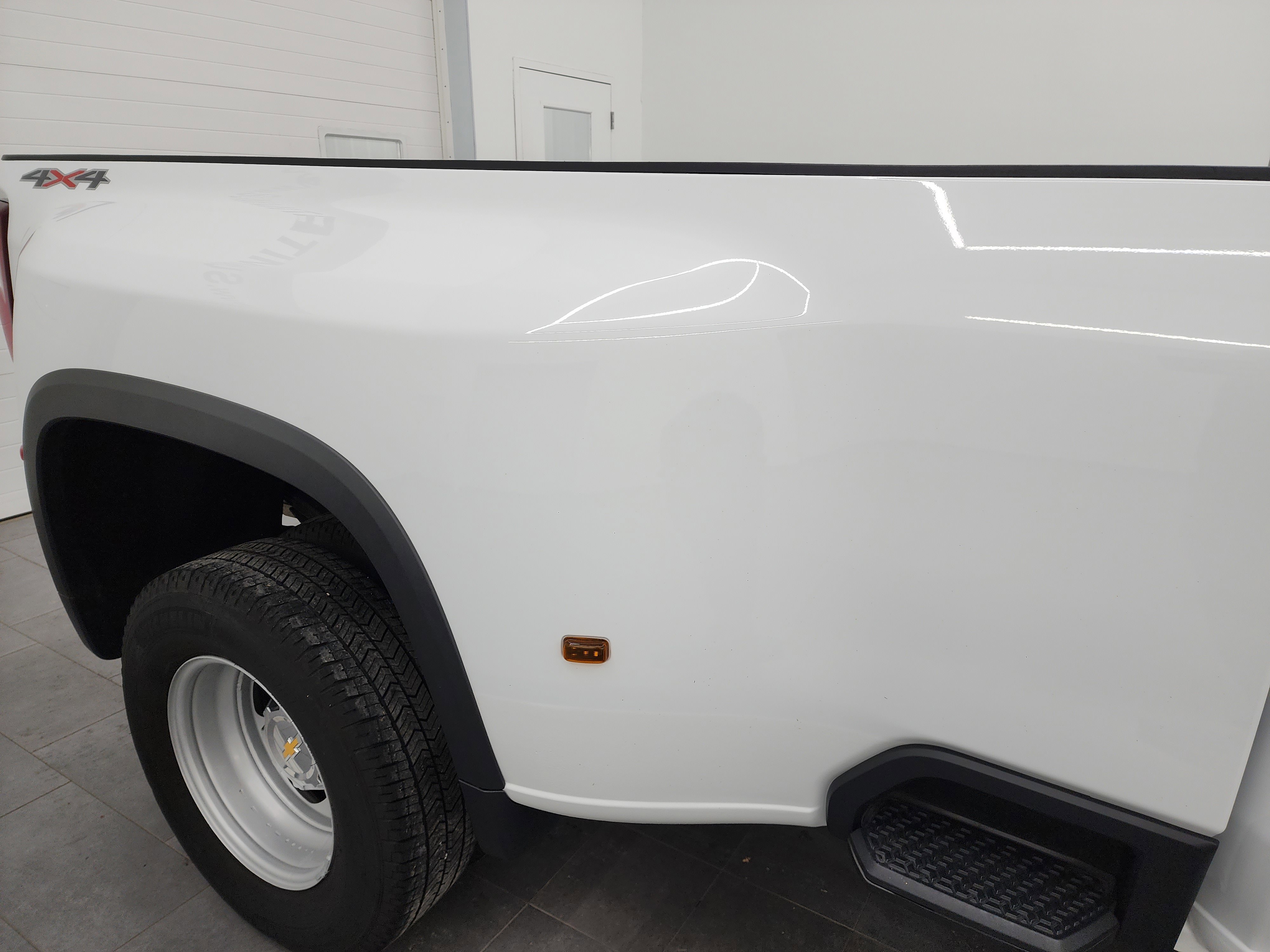 Used 2024 Chevrolet Silverado 3500 LT w/ Convenience Package image 27