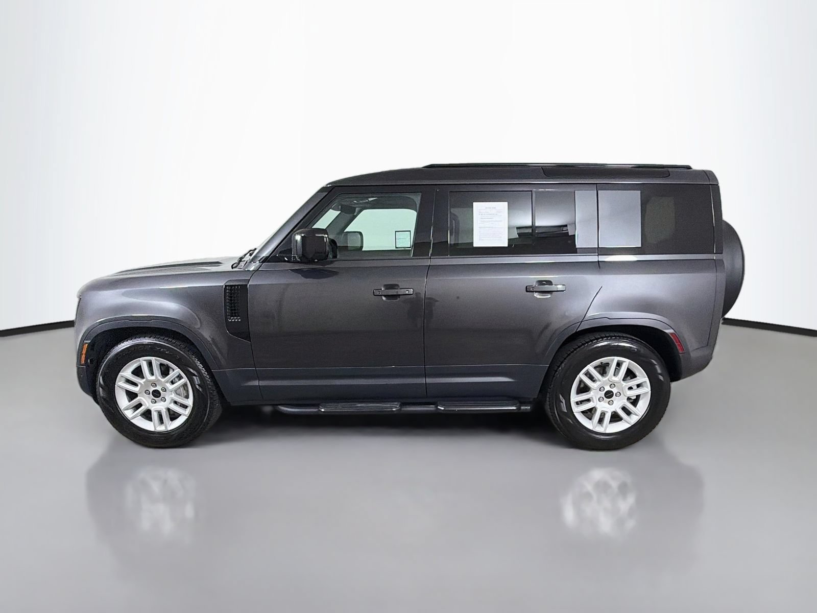 Used 2026 Land Rover Defender 110 S AWD/4WD image 2