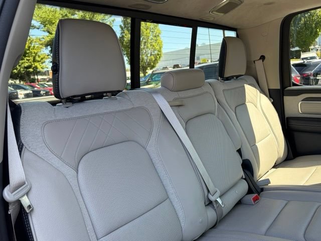 Used 2024 RAM 1500 Limited AWD/4WD image 32