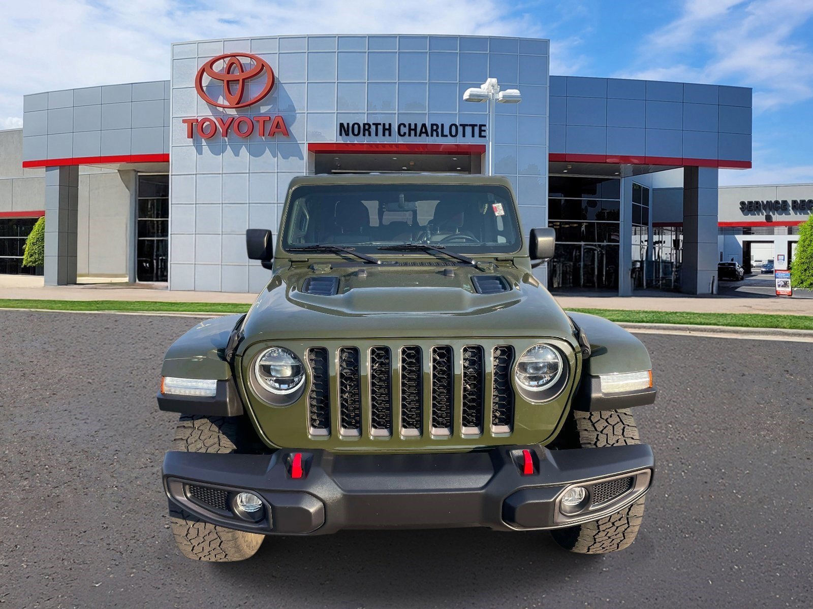 Used 2022 Jeep Gladiator Rubicon w/ LED Lighting Group AWD/4WD image 3