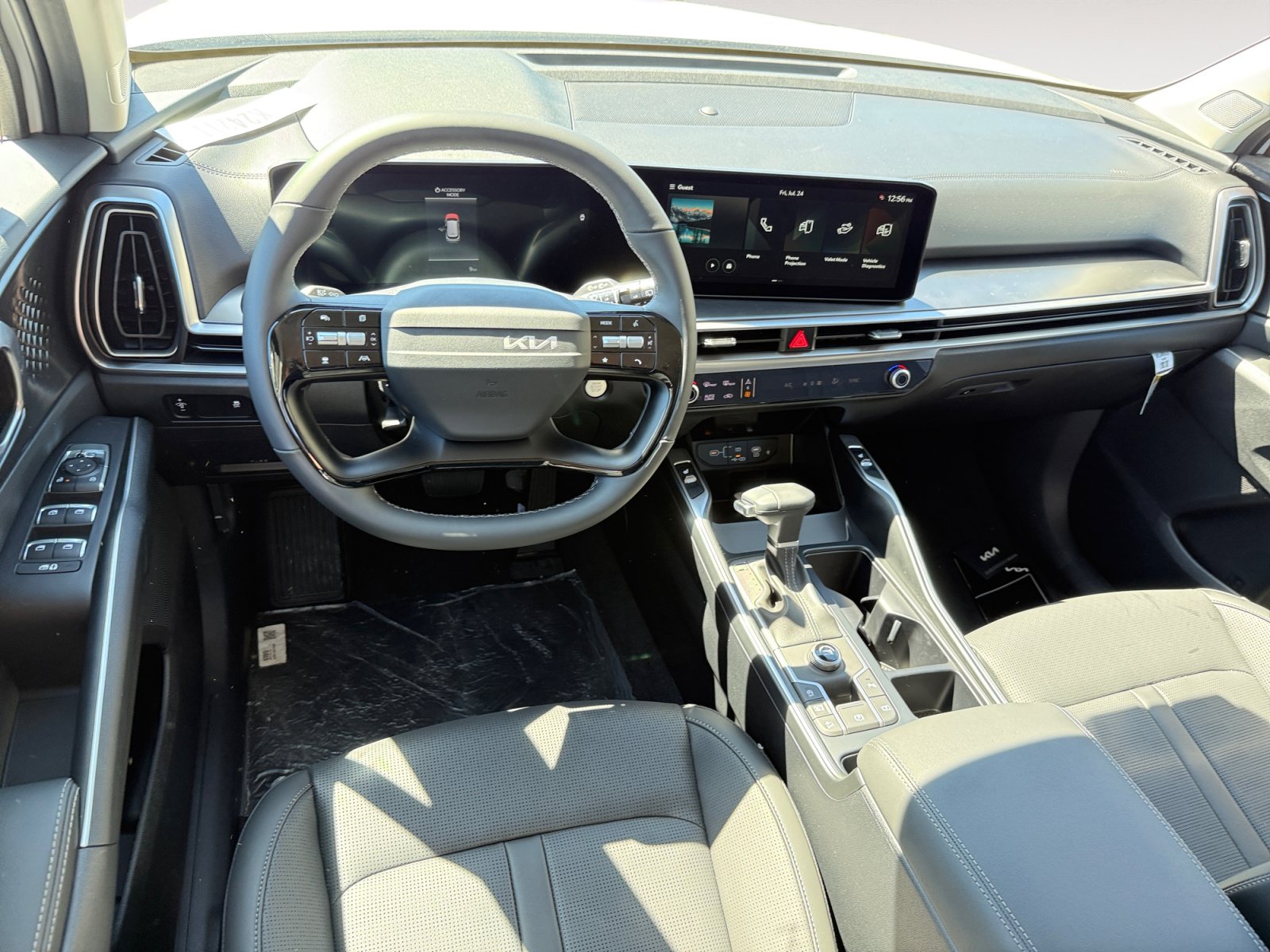 New 2026 Kia Sorento S FWD image 15