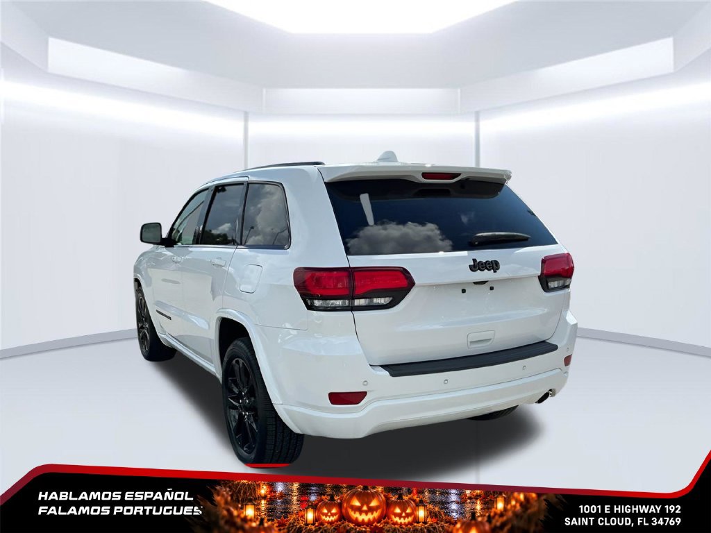 Used 2021 Jeep Grand Cherokee Laredo X RWD image 4