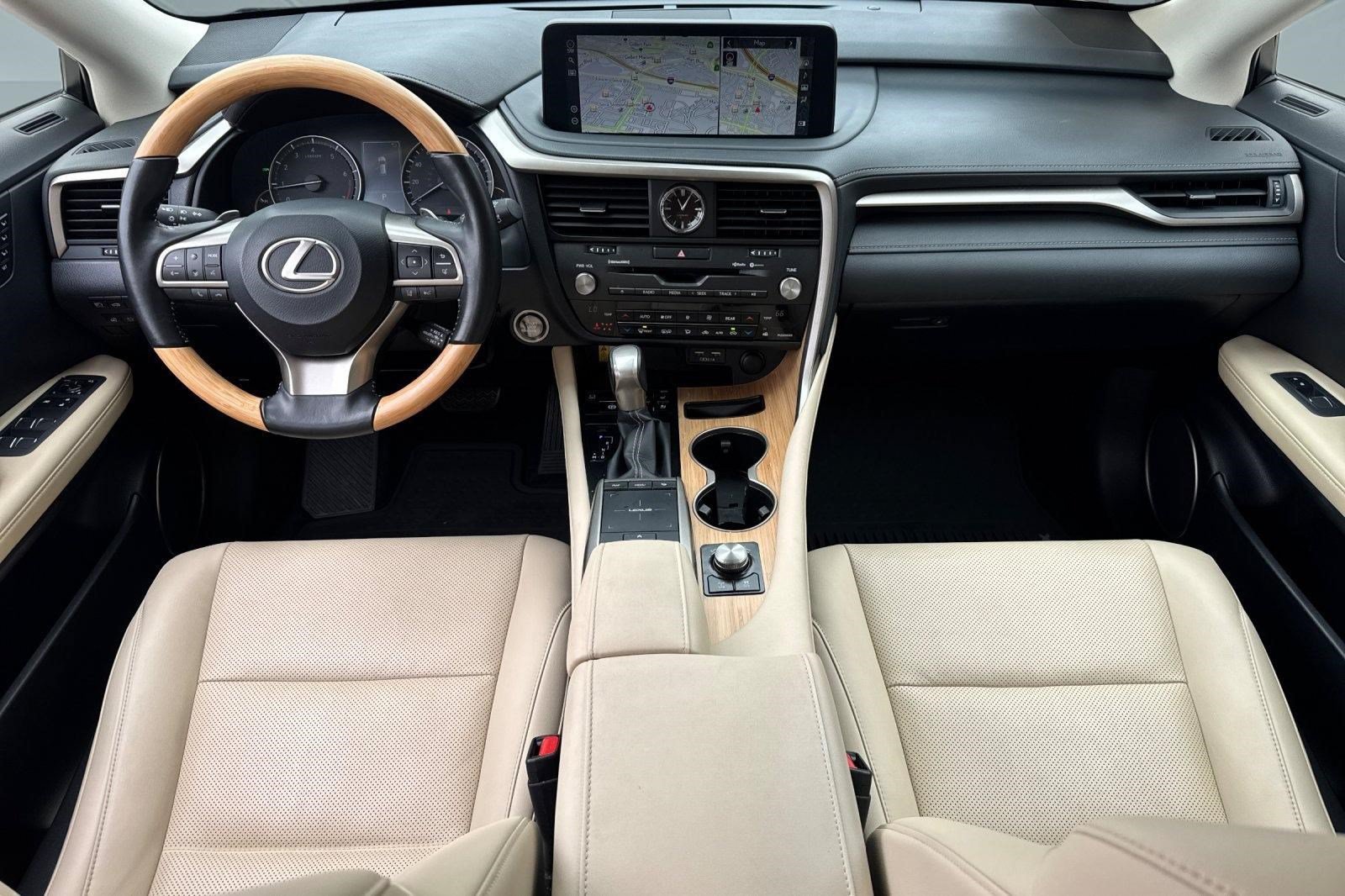 Used 2022 Lexus RX 350L Premium w/ Premium Package AWD/4WD image 15
