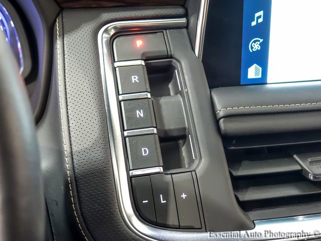 Used 2023 Chevrolet Tahoe Premier w/ Advanced Technology Package AWD/4WD image 20
