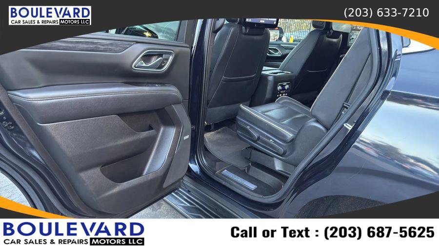 Used 2021 GMC Yukon SLT w/ SLT Premium Package image 36