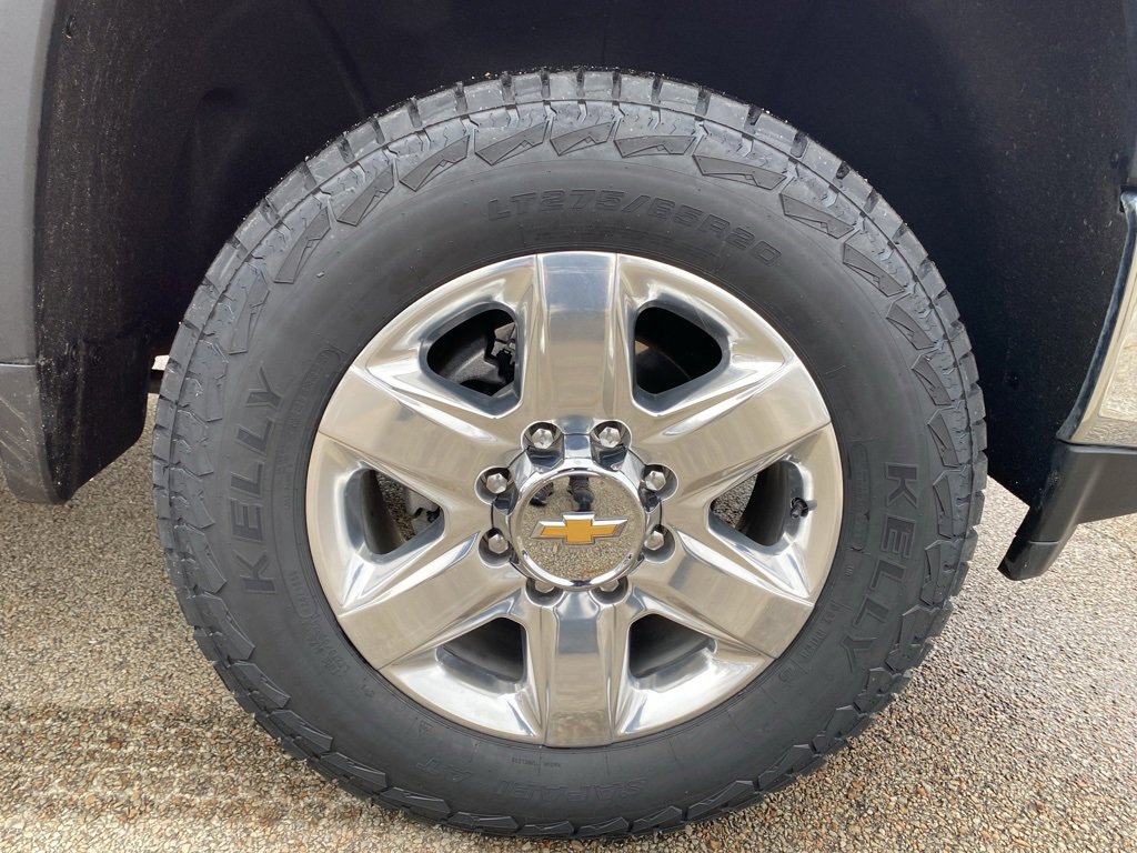Certified 2021 Chevrolet Silverado 3500 LTZ w/ LTZ Premium Texas Edition image 9