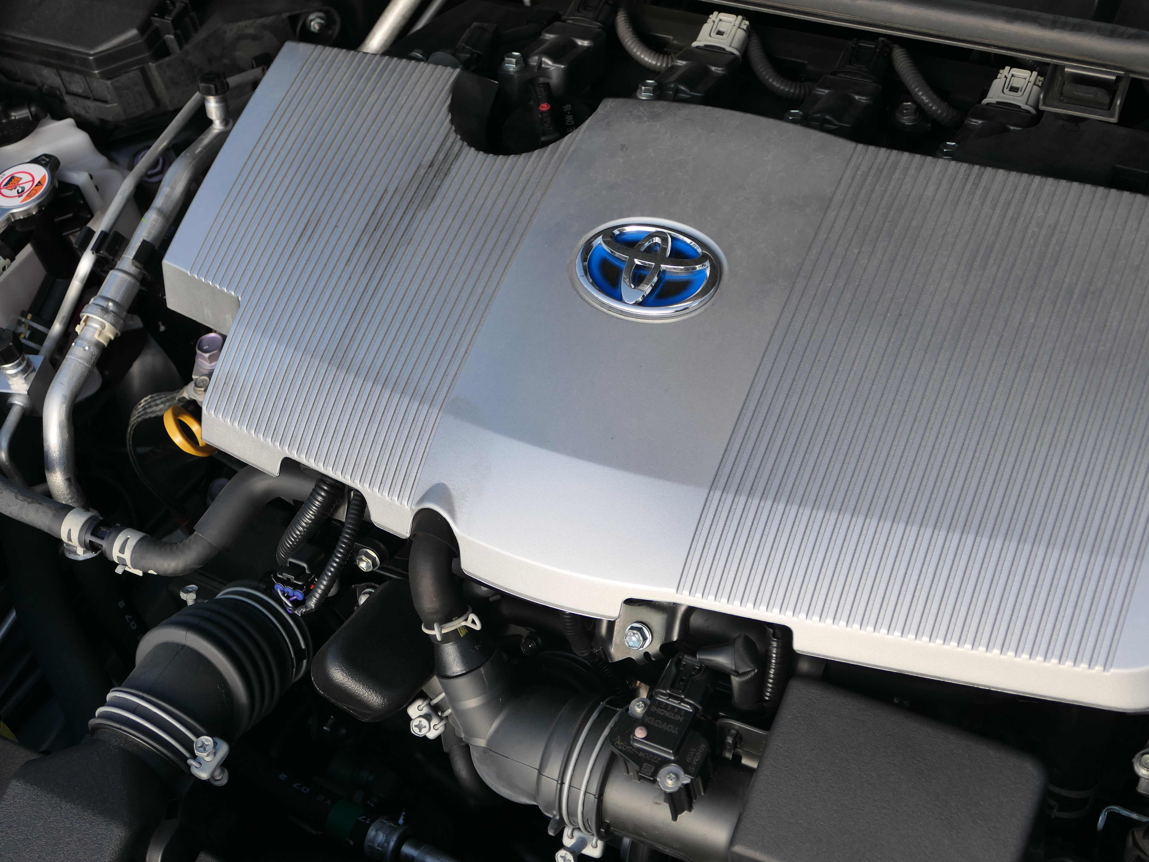 Used 2022 Toyota Prius L Eco FWD image 27