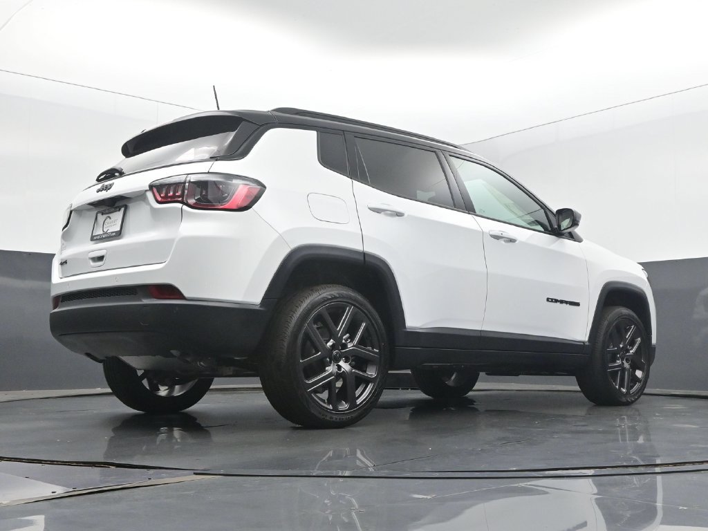 New 2027 Jeep Compass Limited AWD/4WD image 49