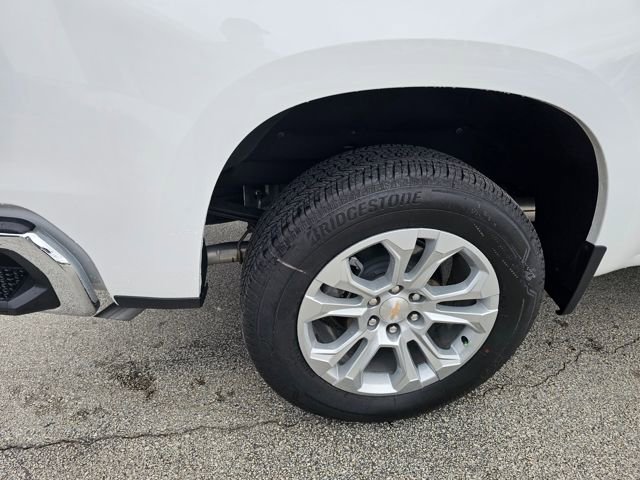 Used 2025 Chevrolet Silverado 1500 LTZ w/ Technology Package image 13