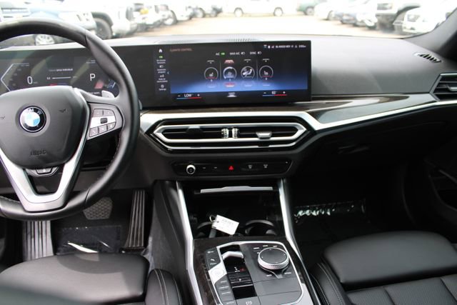 Used 2023 BMW 330i Sedan w/ Convenience Package image 13
