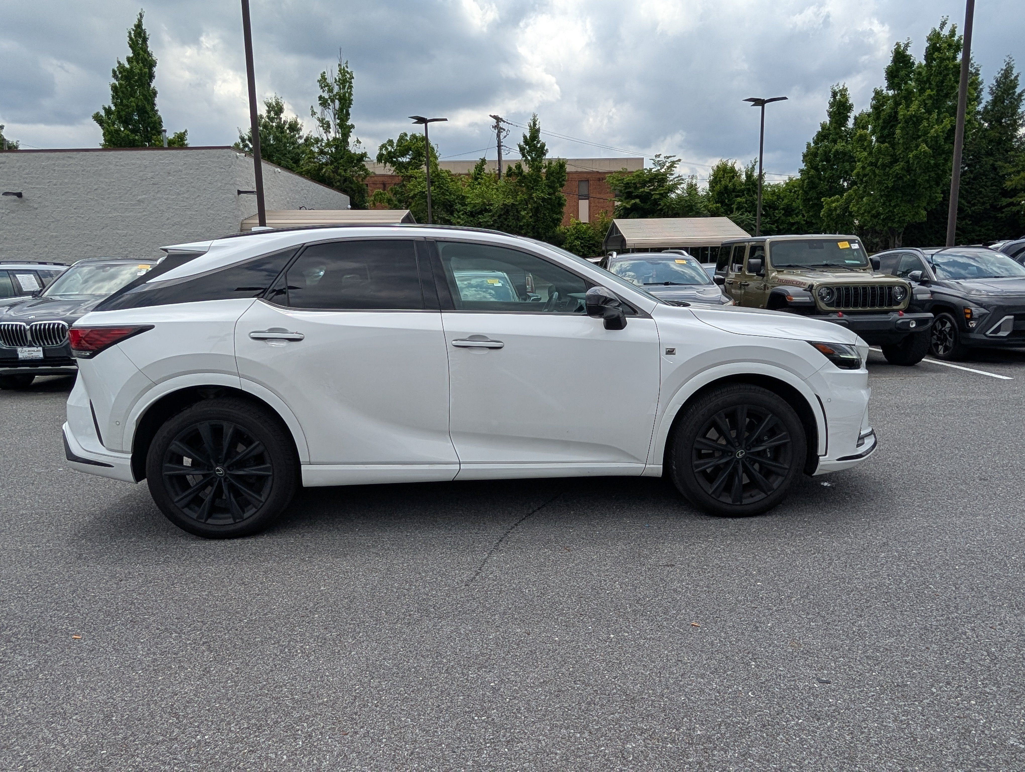 Certified 2024 Lexus RX 500h F Sport w/ Convenience Package AWD/4WD image 2