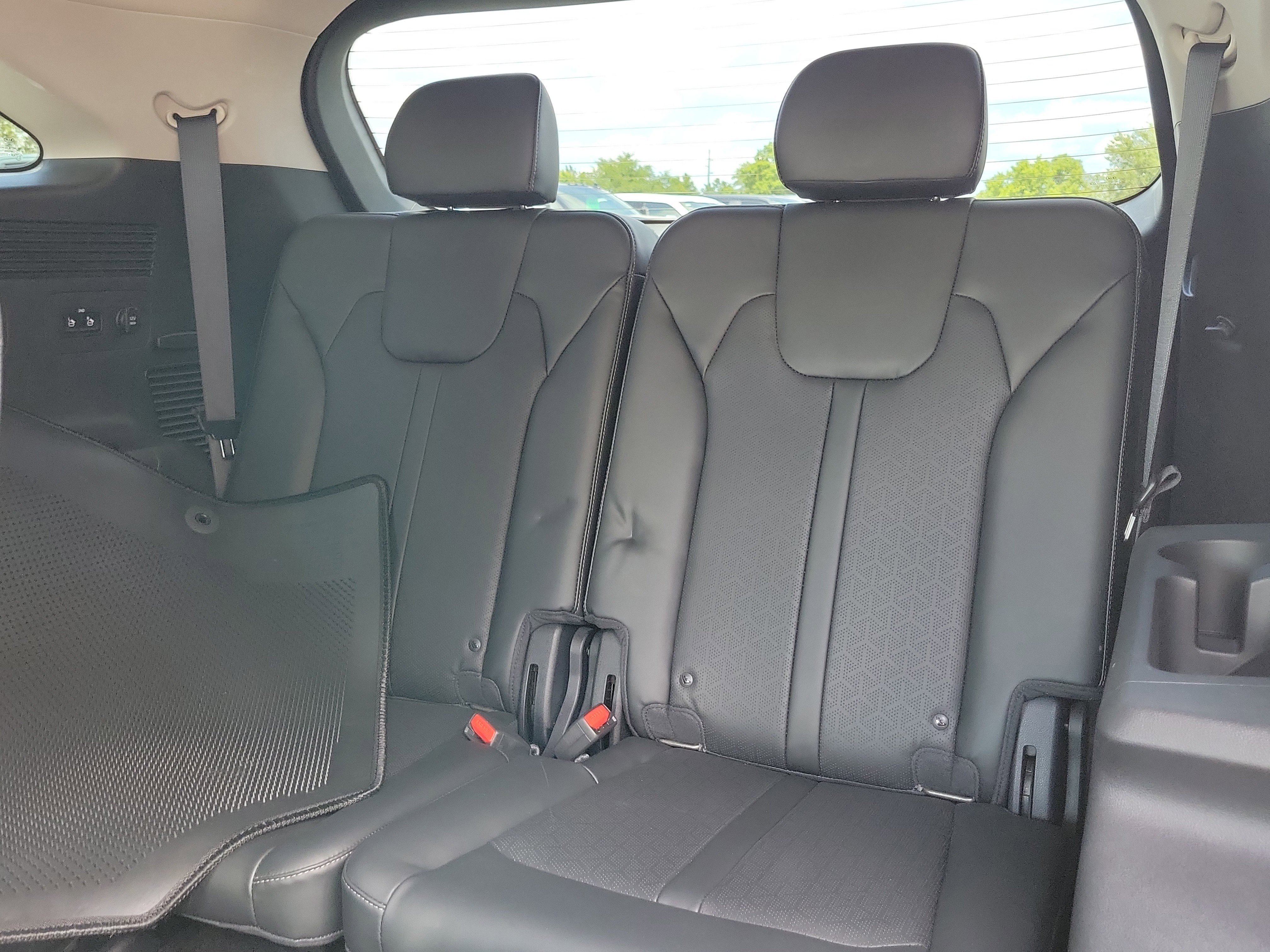 Used 2021 Kia Sorento SX FWD image 14