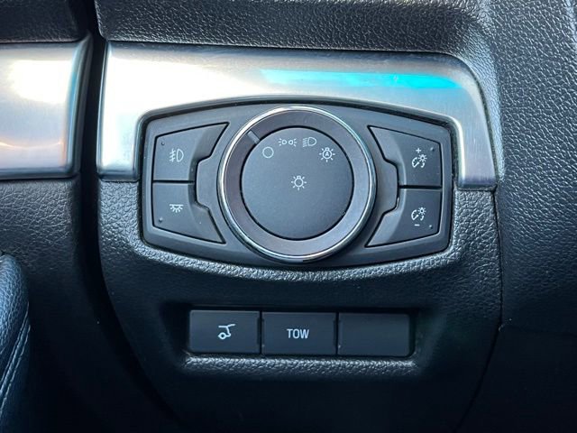 Used 2017 Ford Explorer Sport image 25