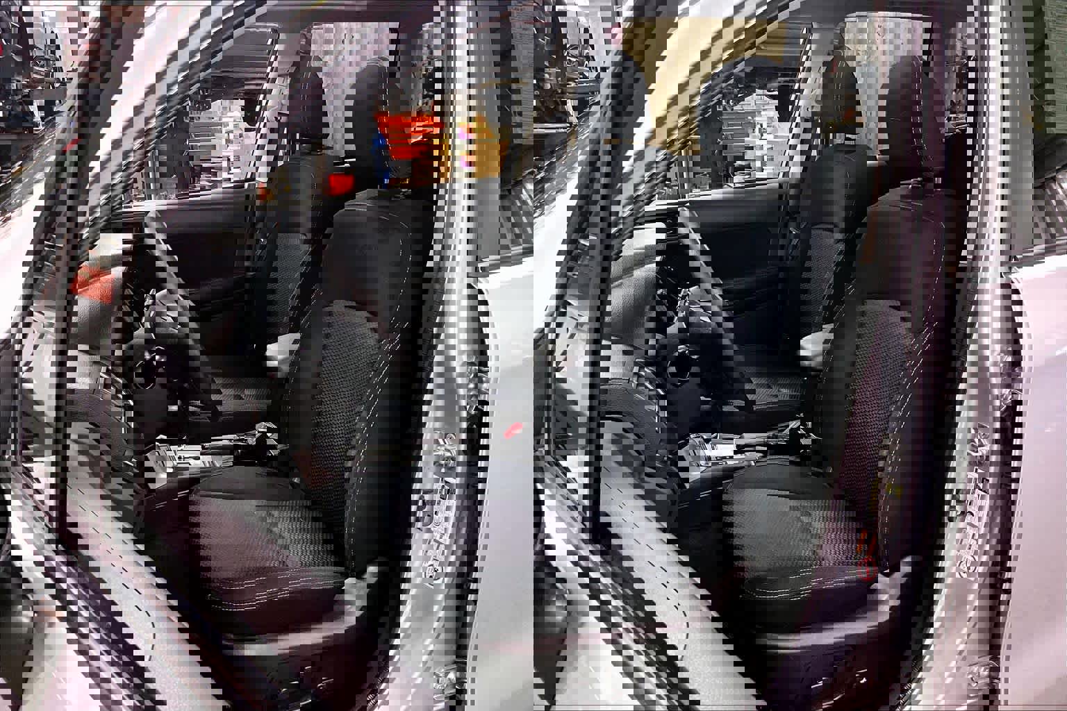 Used 2016 Subaru Forester 2.5i Premium w/ All-Weather Package image 8