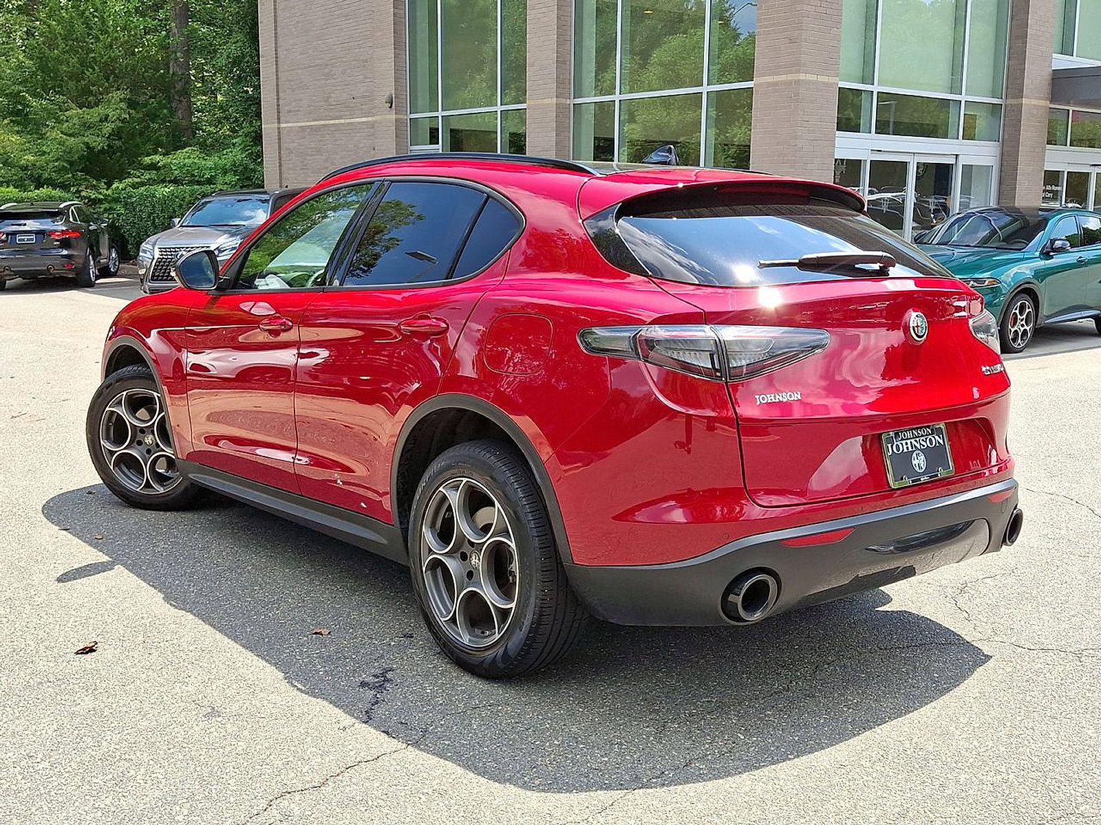 Used 2024 Alfa Romeo Stelvio Sprint image 22