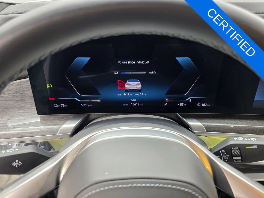 Certified 2023 BMW i7 xDrive60 AWD/4WD image 22
