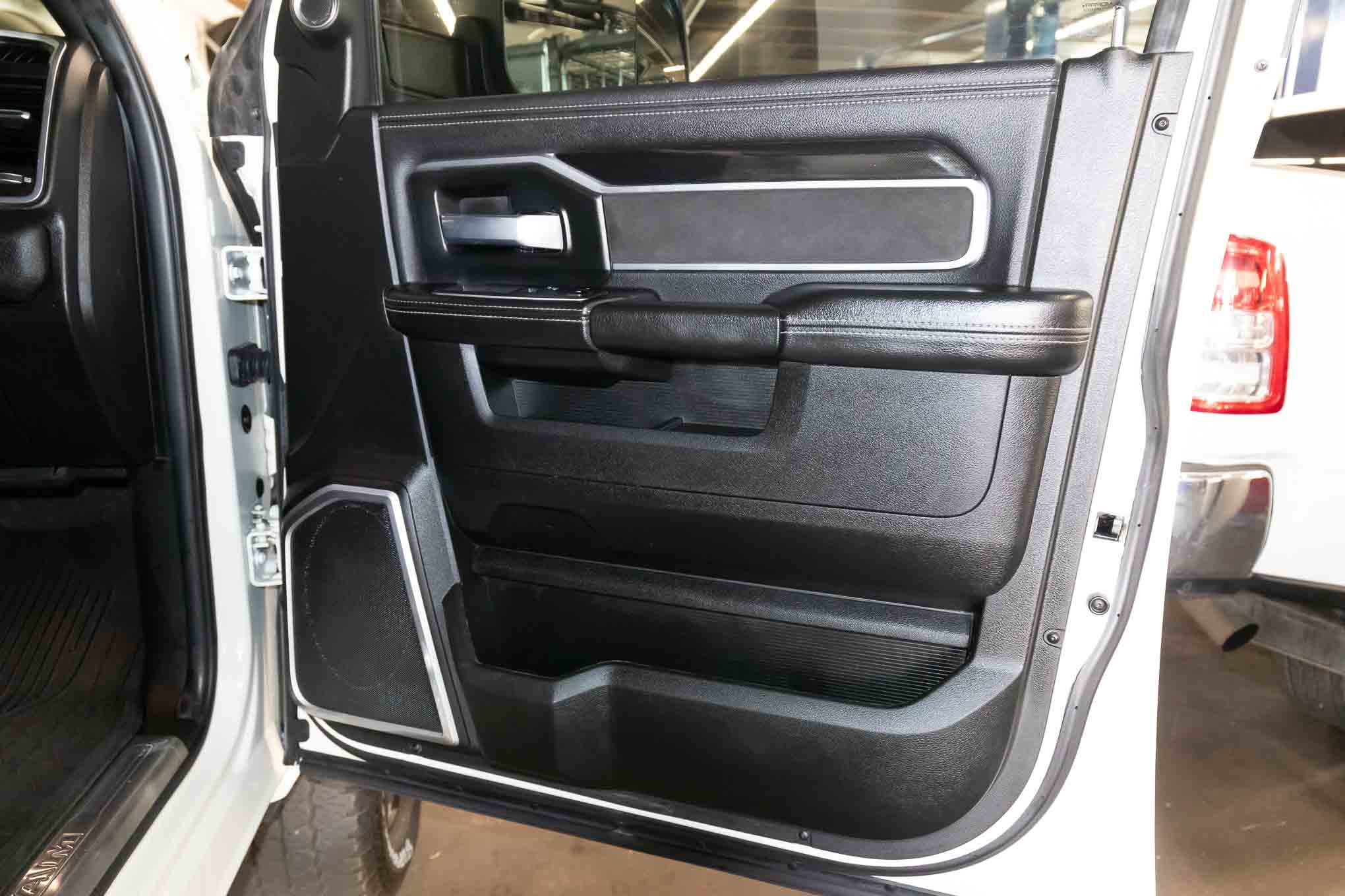 Used 2020 RAM 2500 Laramie image 17