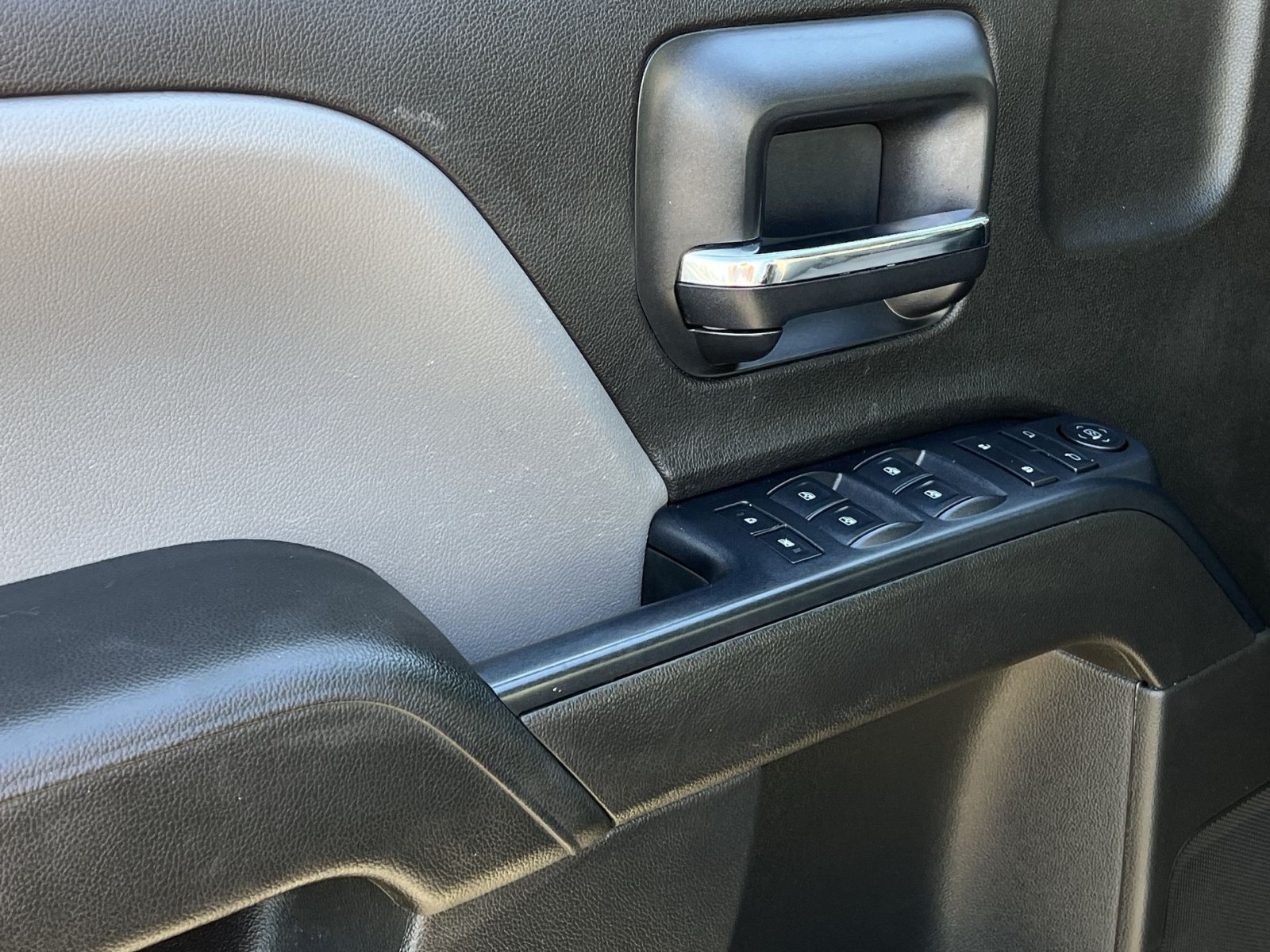 Used 2016 GMC Sierra 1500 4x4 Double Cab w/ Elevation Edition image 15