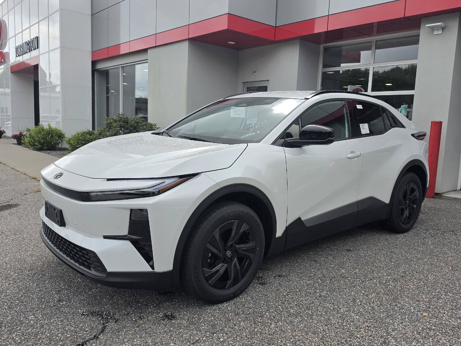 New 2026 Toyota C-HR AWD/4WD image 7