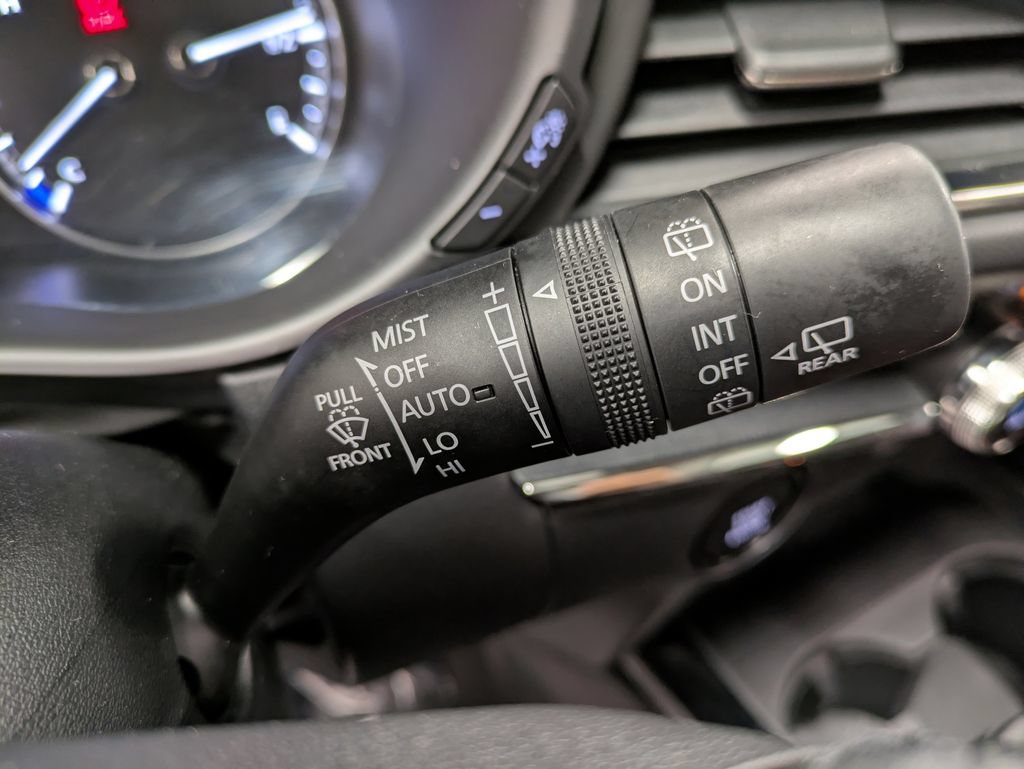 Certified 2023 MAZDA CX-30 AWD 2.5 S w/ Preferred Package image 21