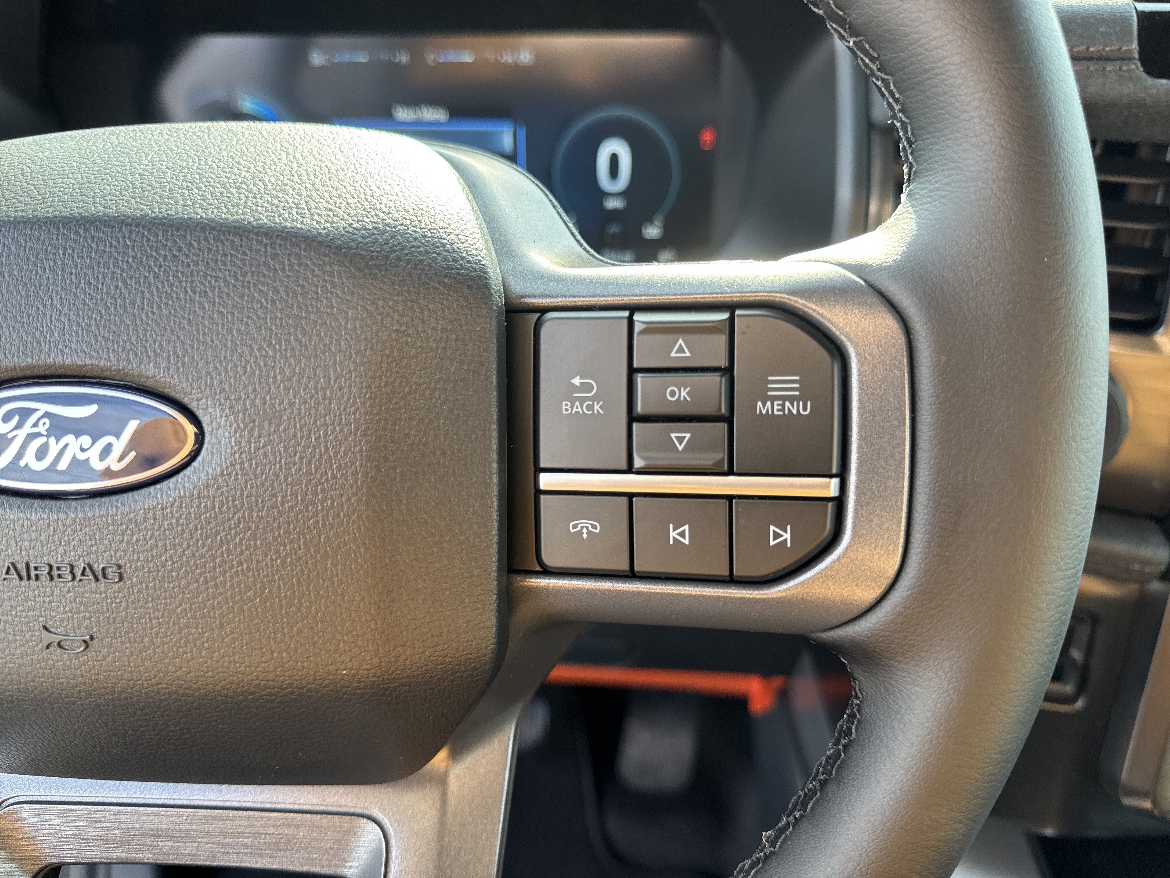 New 2025 Ford F150 Lightning Lariat image 28