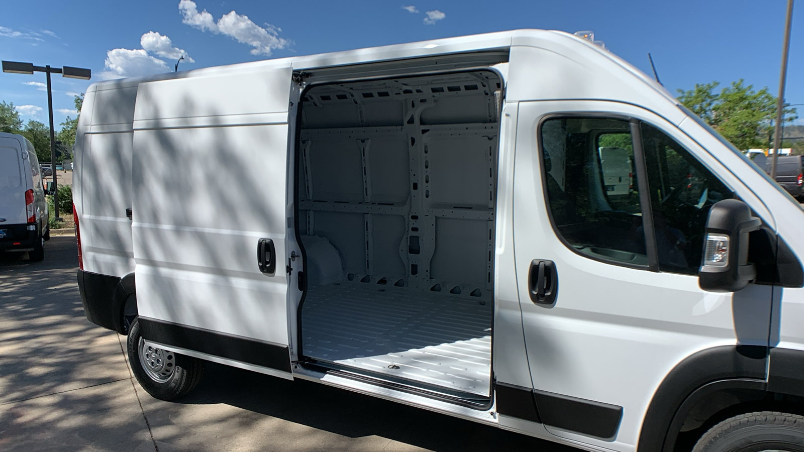 New 2026 RAM ProMaster 2500 w/ Convenience Group FWD image 24