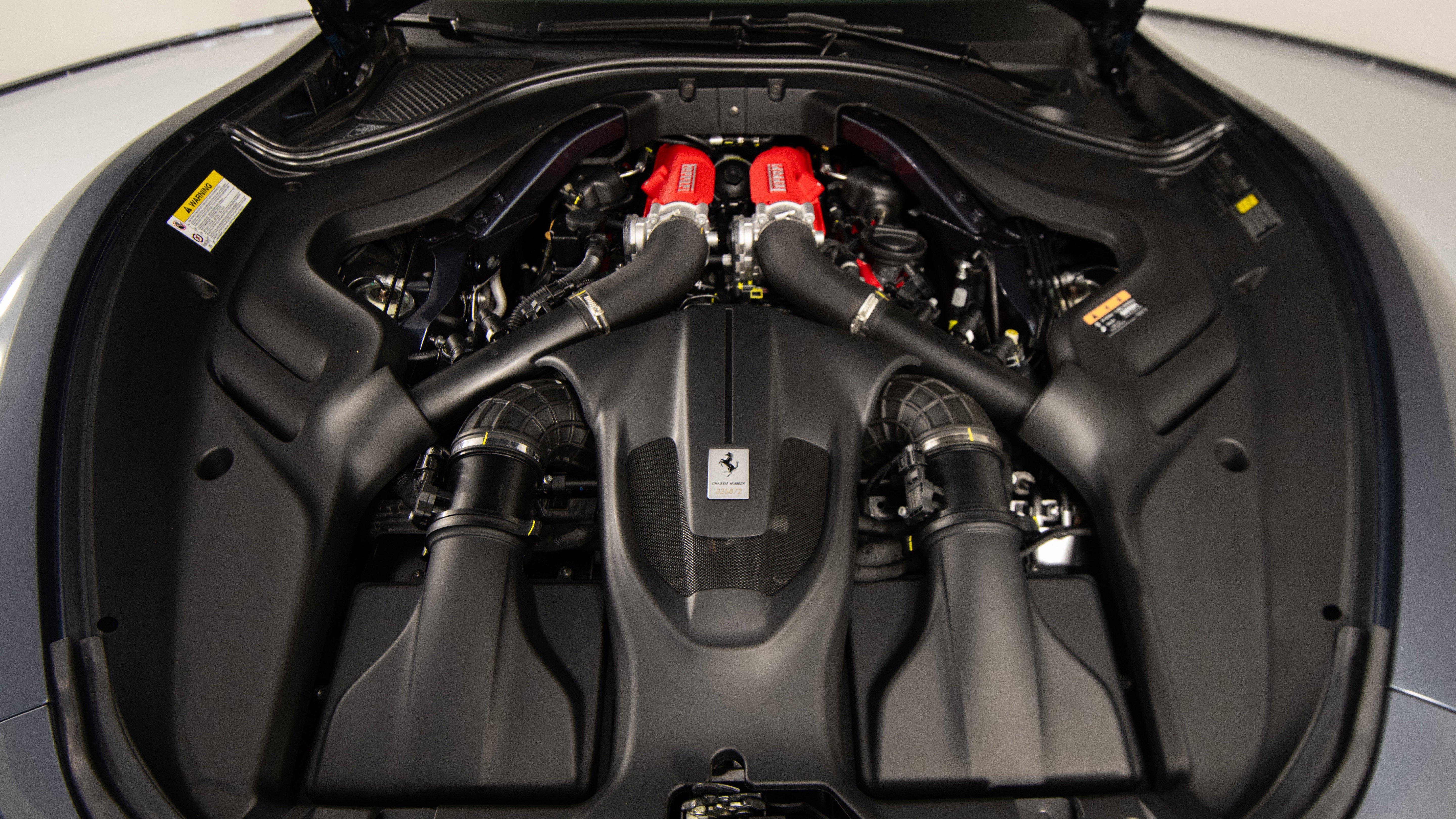 Certified 2025 Ferrari Roma Spider RWD image 46