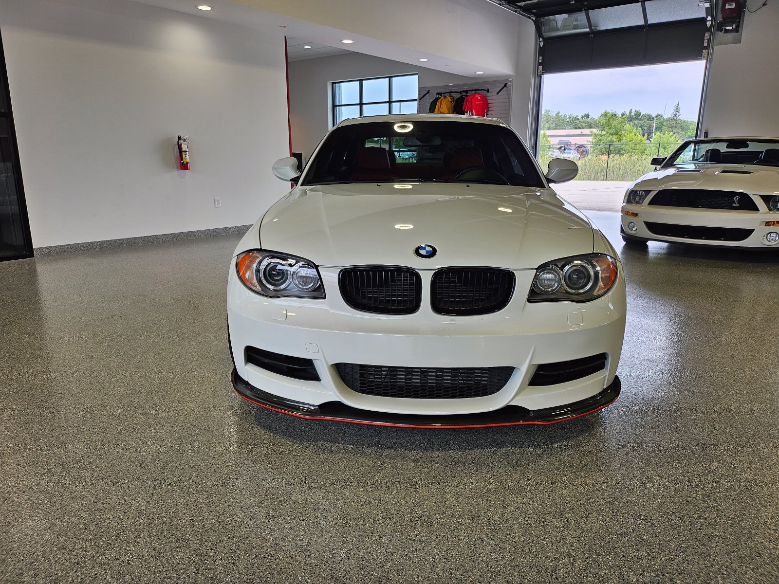 Used 2011 BMW 135i Coupe RWD image 2